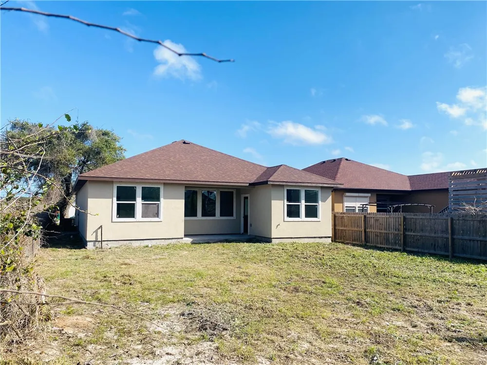 142 S 11 STREET Aransas Pass, TX 78336