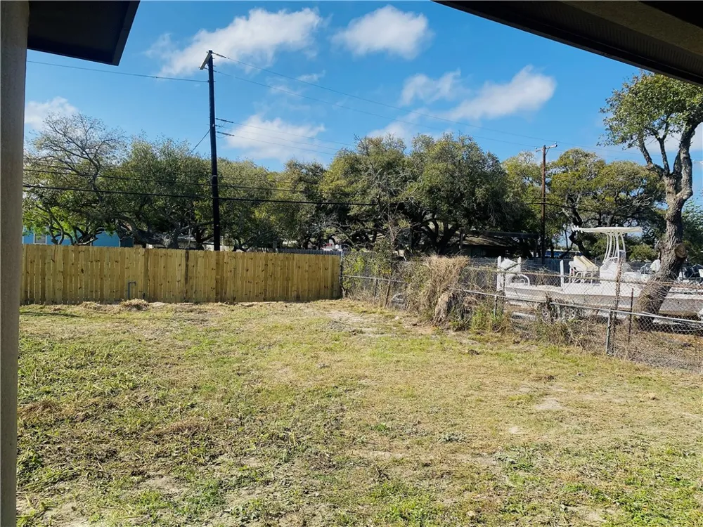 142 S 11 STREET Aransas Pass, TX 78336
