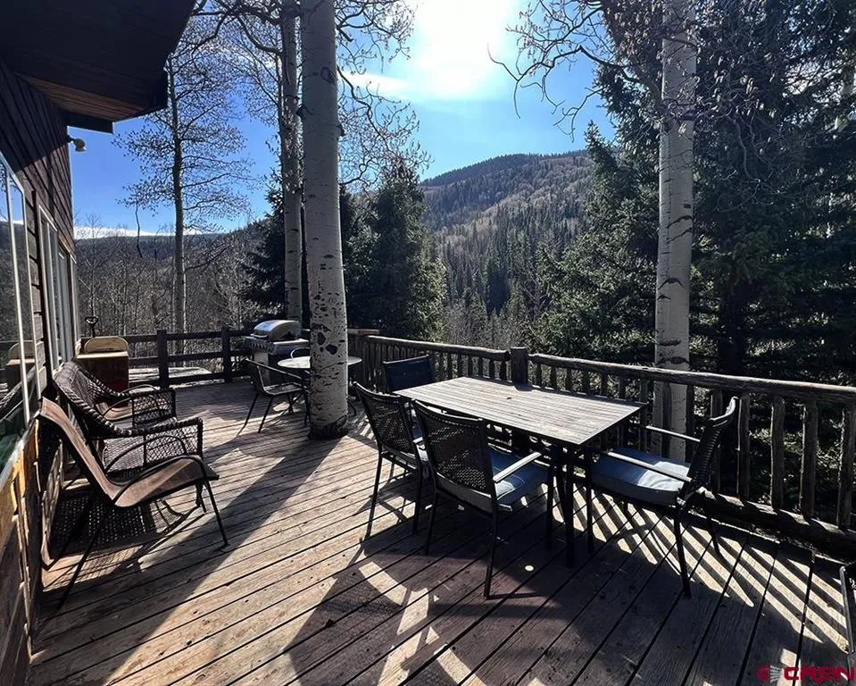 9207 Road 38 Dolores, CO 81323