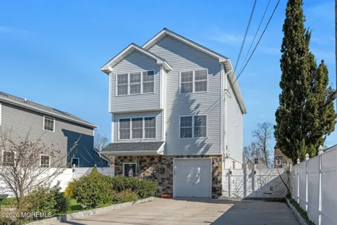 133 7th Street