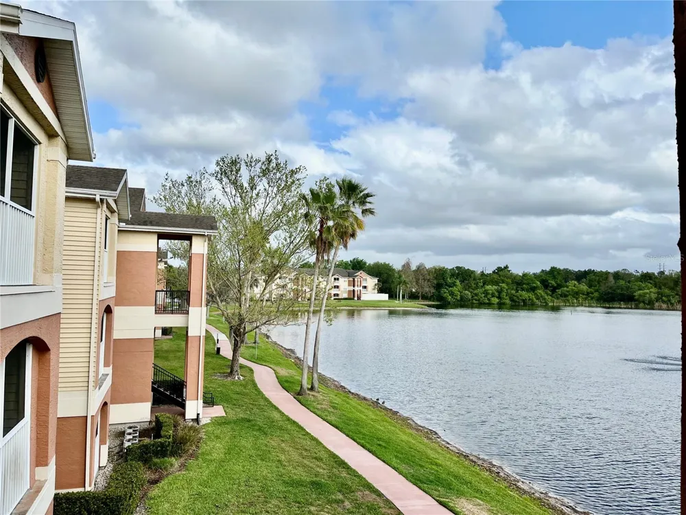 1939 SUMMER CLUB APT DRIVE #315 Oviedo, FL 32765