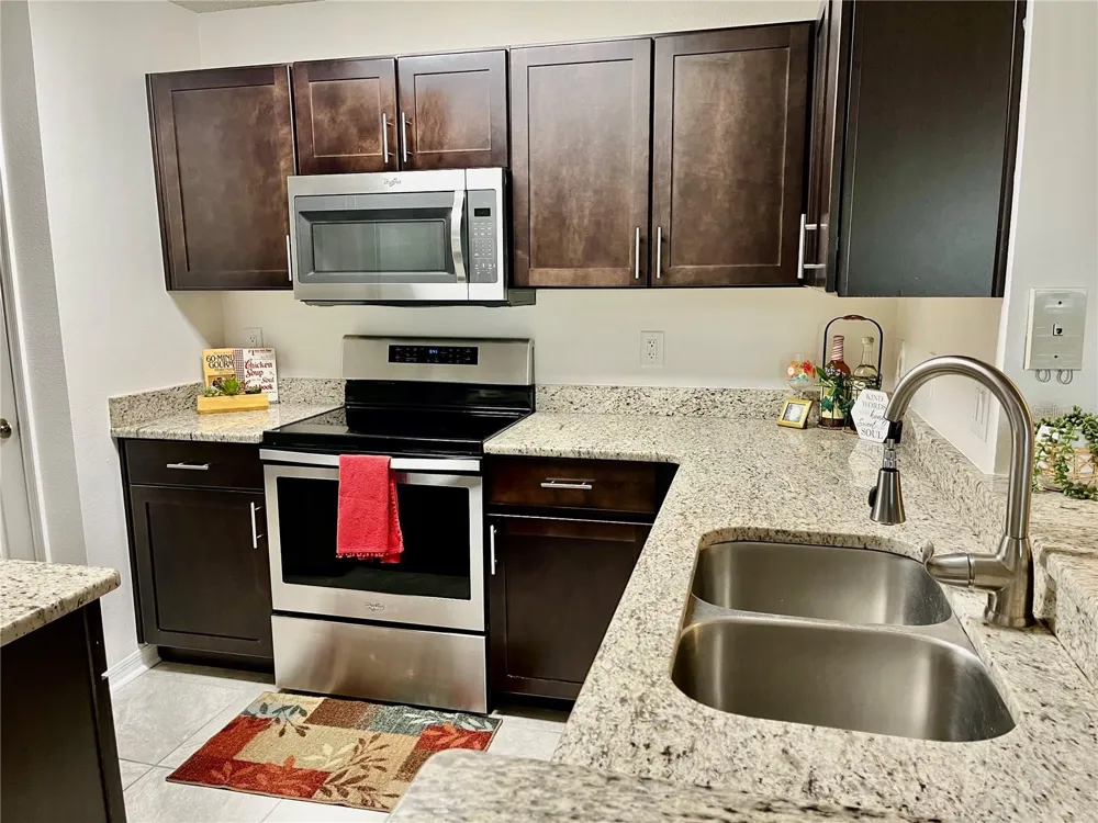 1939 SUMMER CLUB APT DRIVE #315 Oviedo, FL 32765