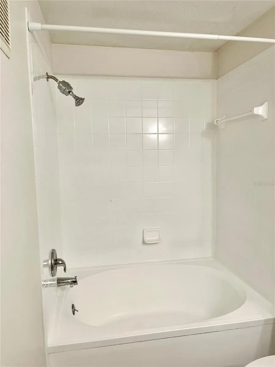 1939 SUMMER CLUB APT DRIVE #315 Oviedo, FL 32765