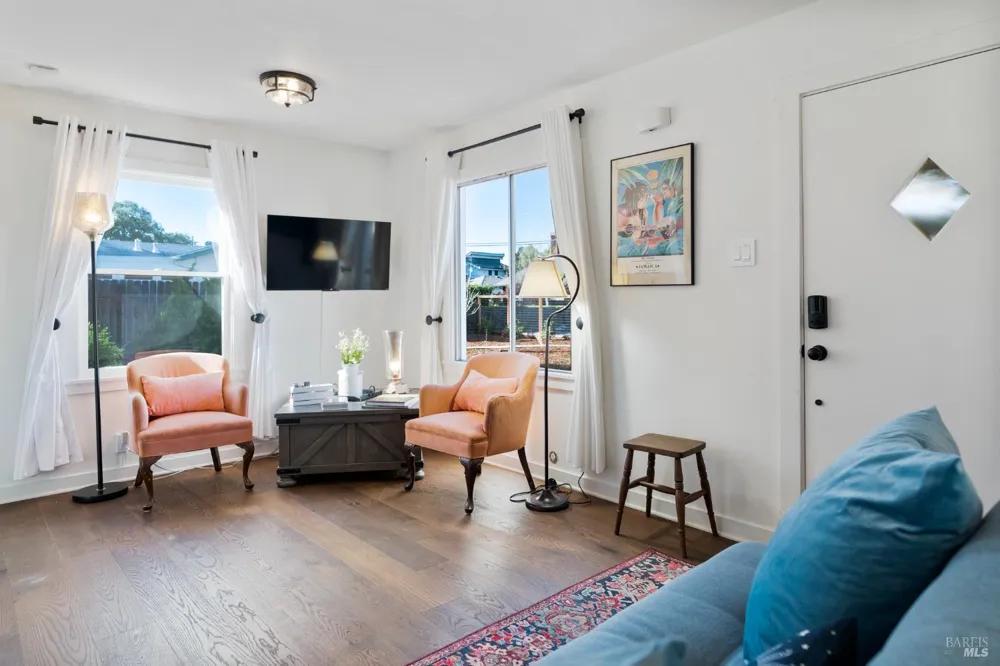 1171 Mountain View Avenue St. Helena, CA 94574