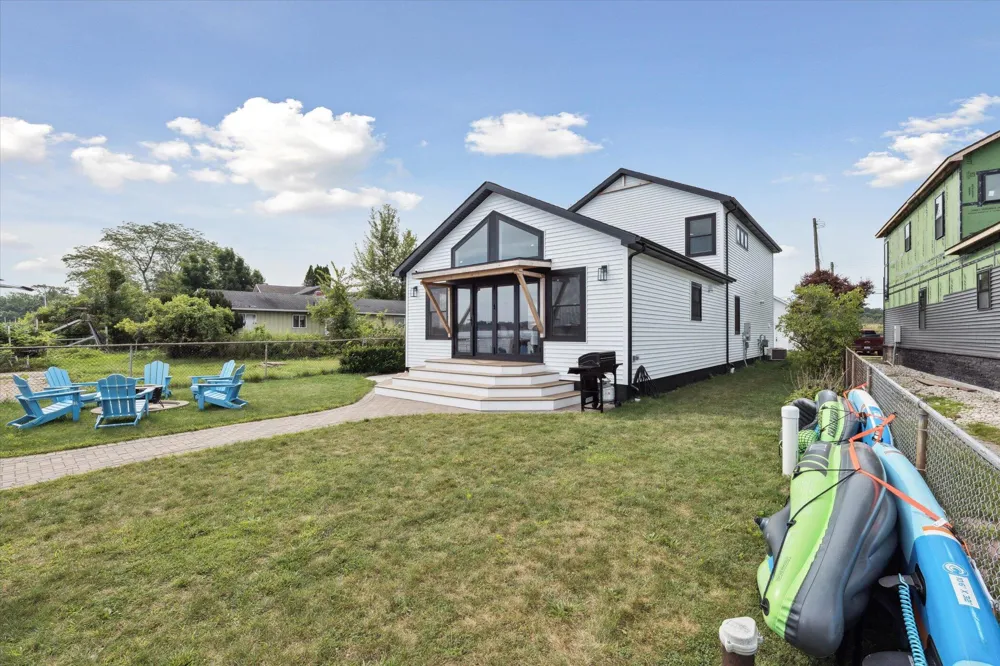 9098 Dexter-Pinckney Road Dexter Township, MI 48169