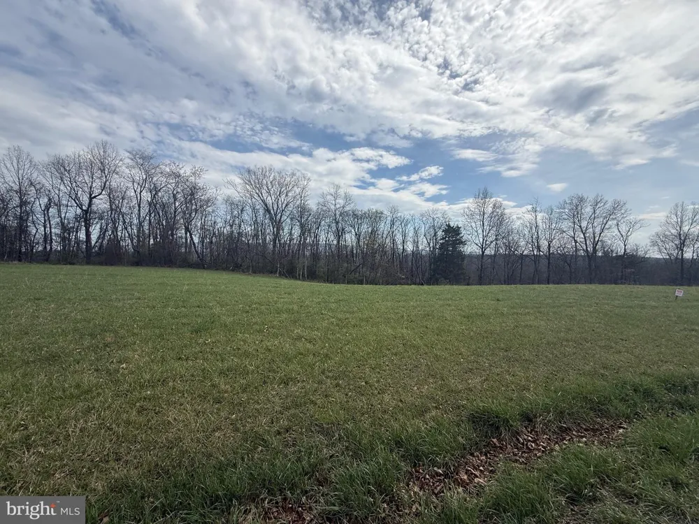 1907 PIOUS RIDGE ROAD Berkeley Springs, WV 25411