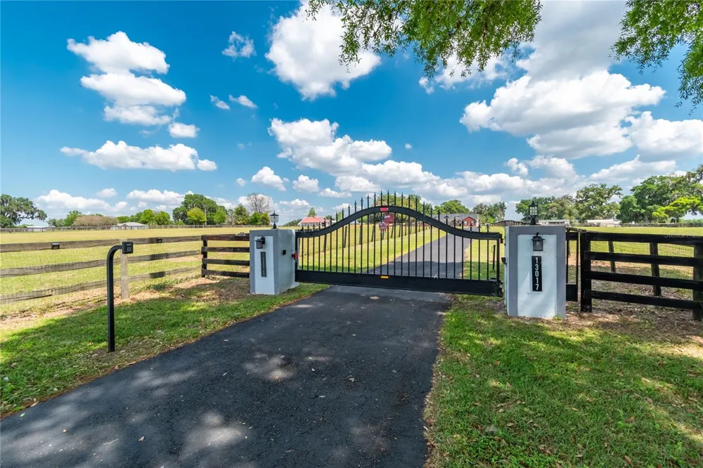 13025 NW GAINESVILLE ROAD Reddick, FL 32686