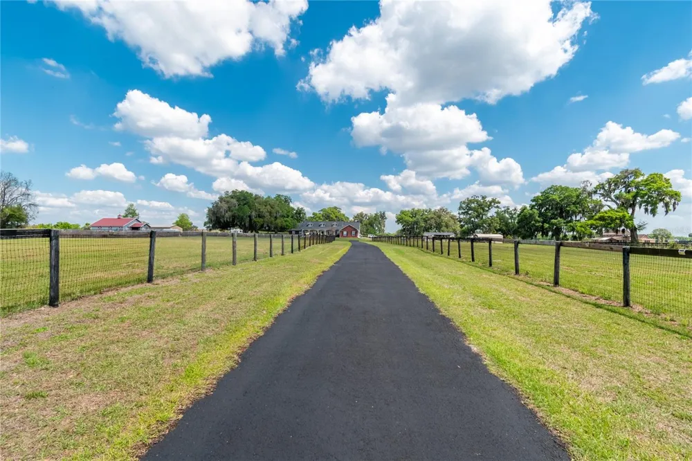 13025 NW GAINESVILLE ROAD Reddick, FL 32686