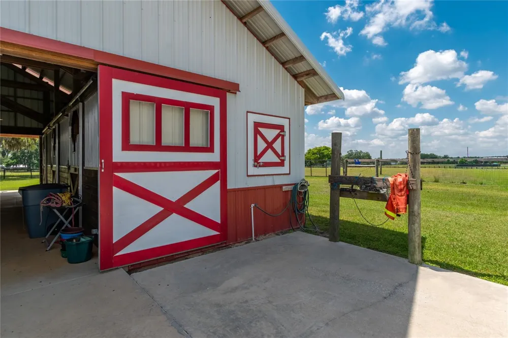 13025 NW GAINESVILLE ROAD Reddick, FL 32686
