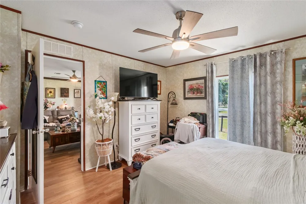 13025 NW GAINESVILLE ROAD Reddick, FL 32686