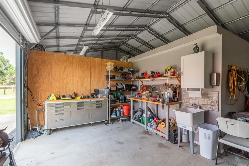 13025 NW GAINESVILLE ROAD Reddick, FL 32686