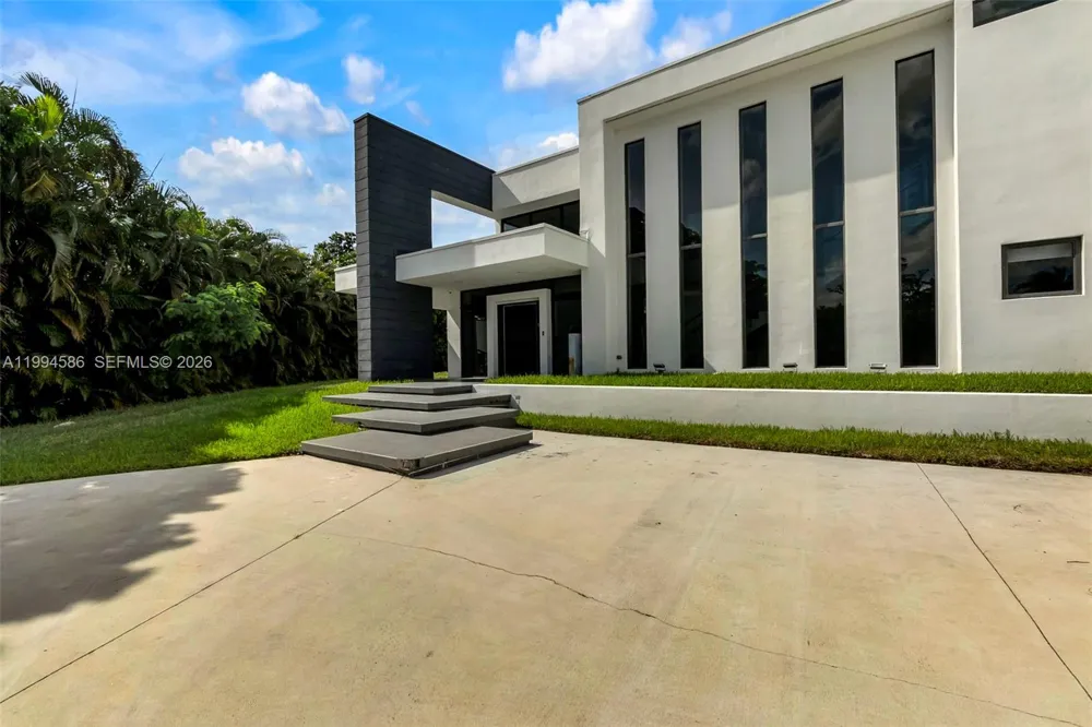 13441 Mustang Trl Southwest Ranches, FL 33330