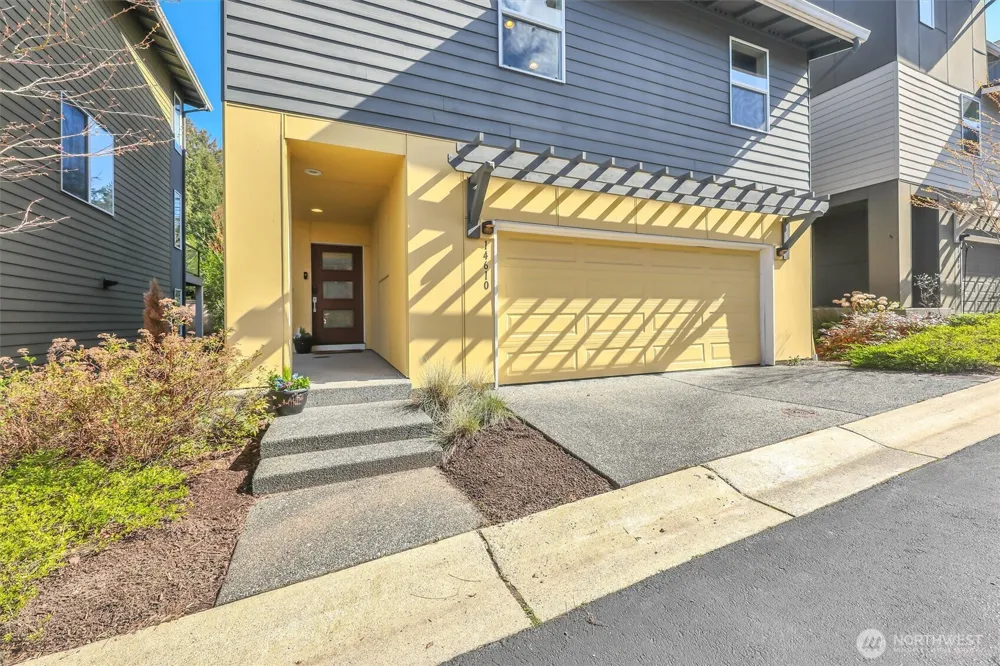 14610 36th Avenue NE Lake Forest Park, WA 98155