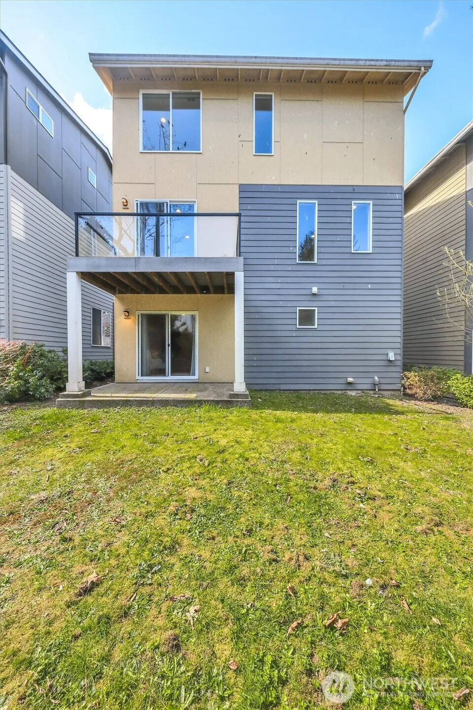 14610 36th Avenue NE Lake Forest Park, WA 98155