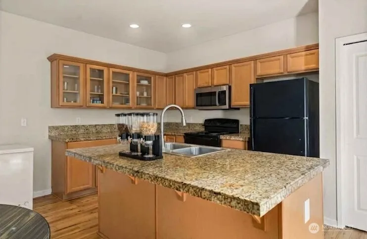 12902 81st Avenue Ct E Puyallup, WA 98373