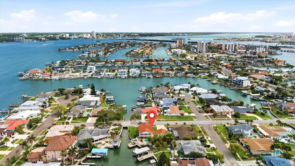 350 HARBOR PASSAGE Clearwater Beach, FL 33767