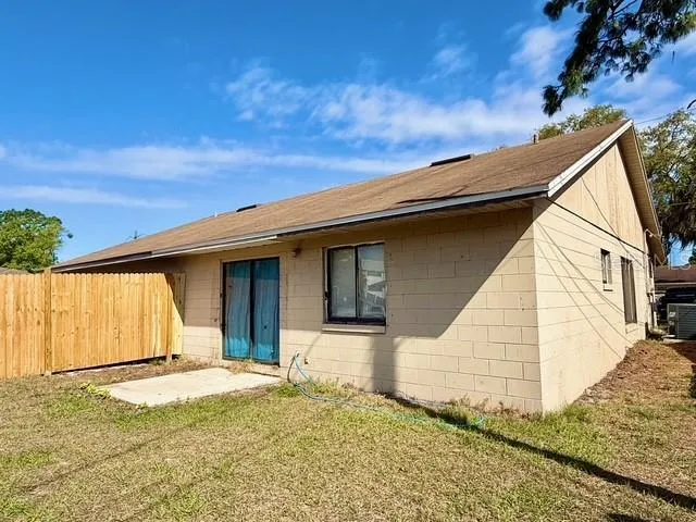 608 E WARREN AVENUE Longwood, FL 32750