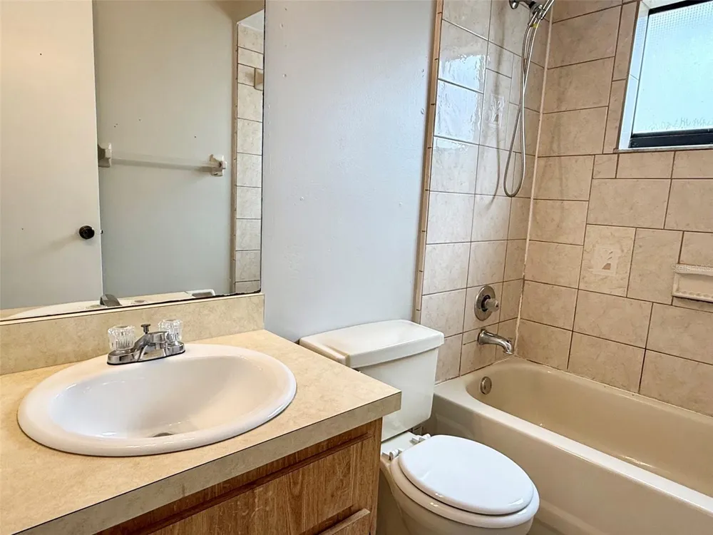 608 E WARREN AVENUE Longwood, FL 32750