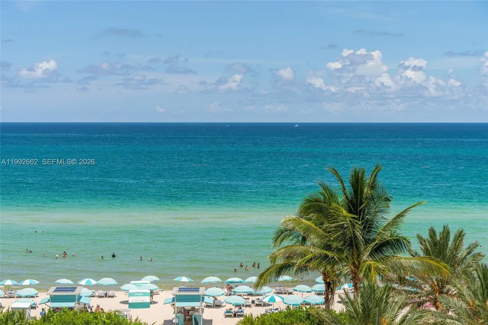 6801 Collins Ave #1414 Miami Beach, FL 33141