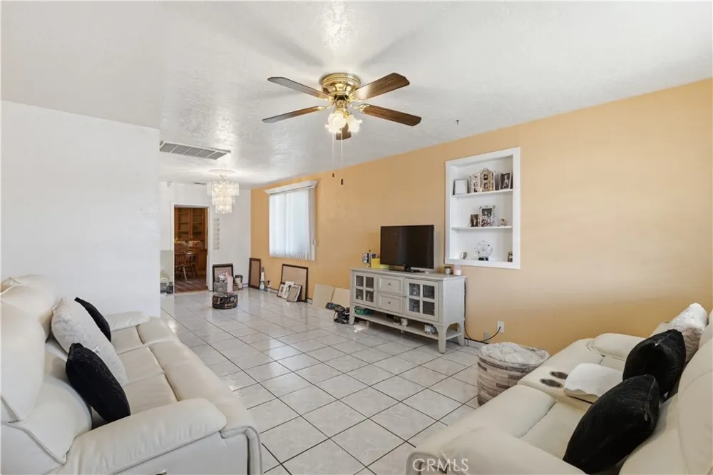 295 E Durian Coalinga, CA 93210
