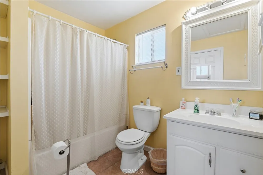 295 E Durian Coalinga, CA 93210