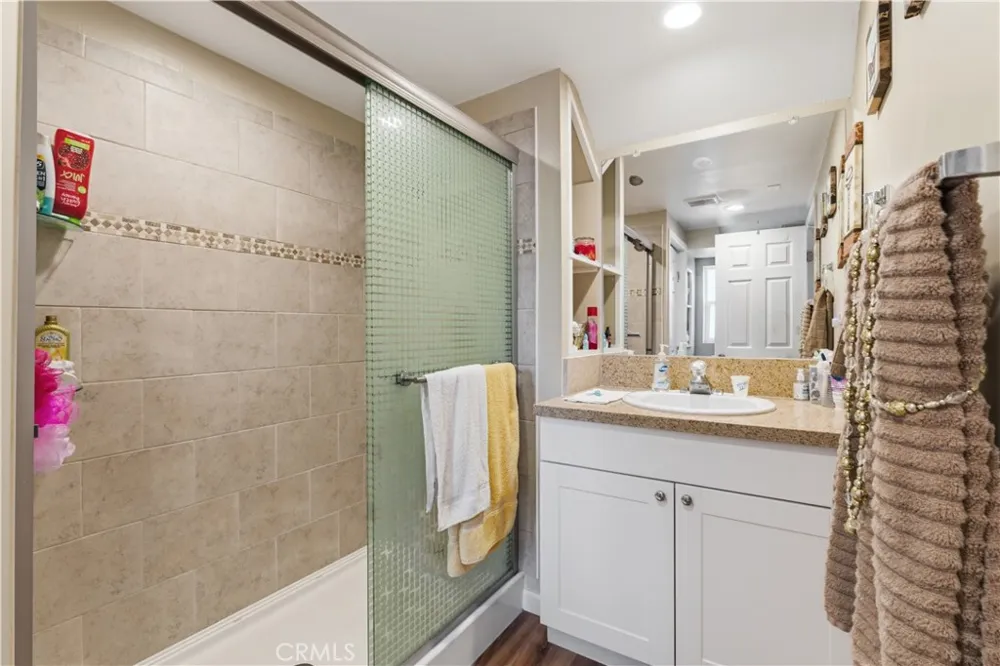 295 E Durian Coalinga, CA 93210