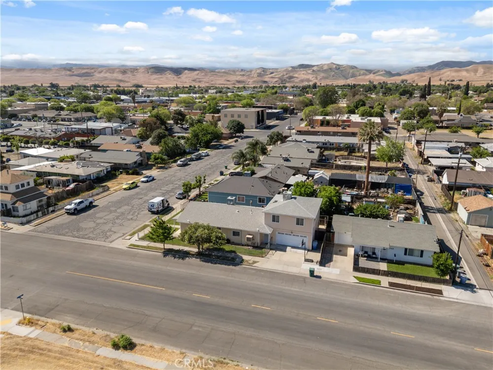 295 E Durian Coalinga, CA 93210
