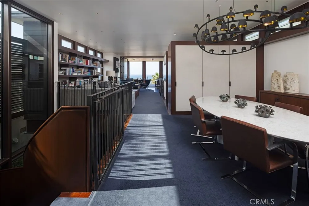 3216 The Strand Manhattan Beach, CA 90266