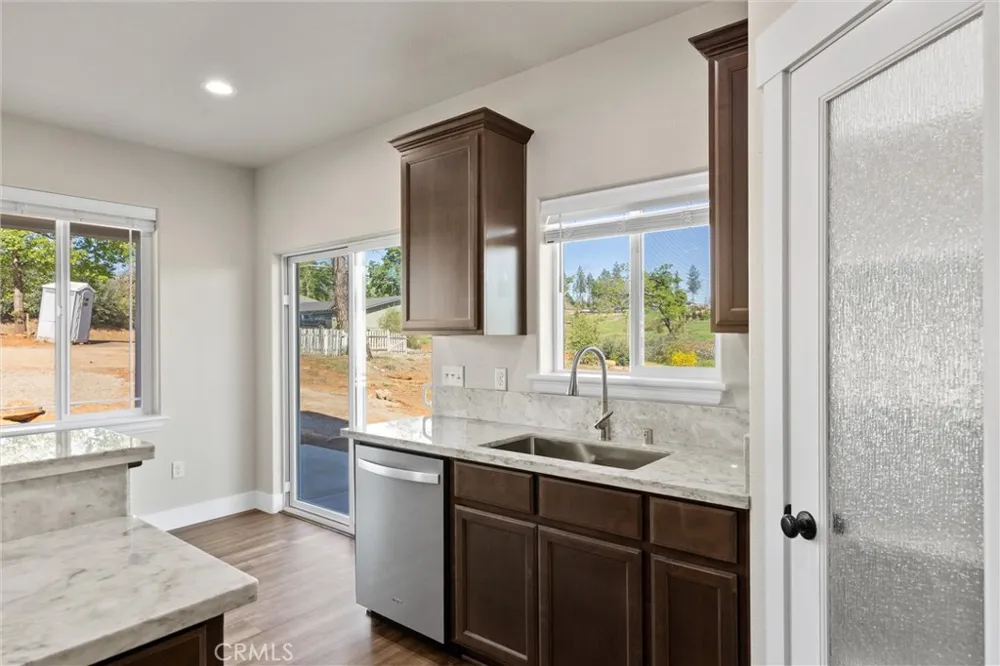 1436 Wolf Paradise, CA 95969