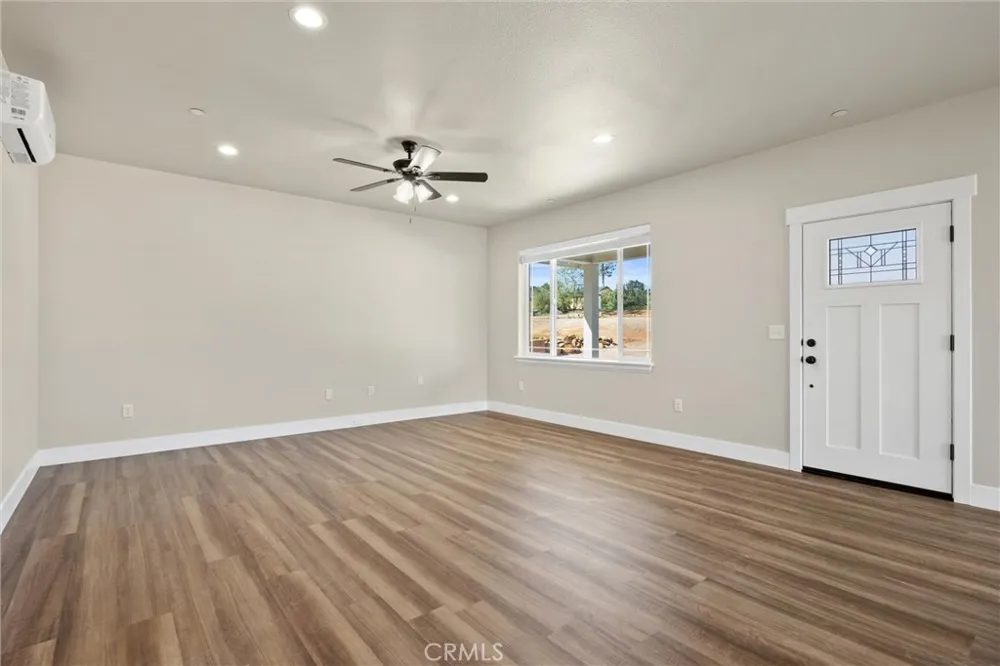 1436 Wolf Paradise, CA 95969