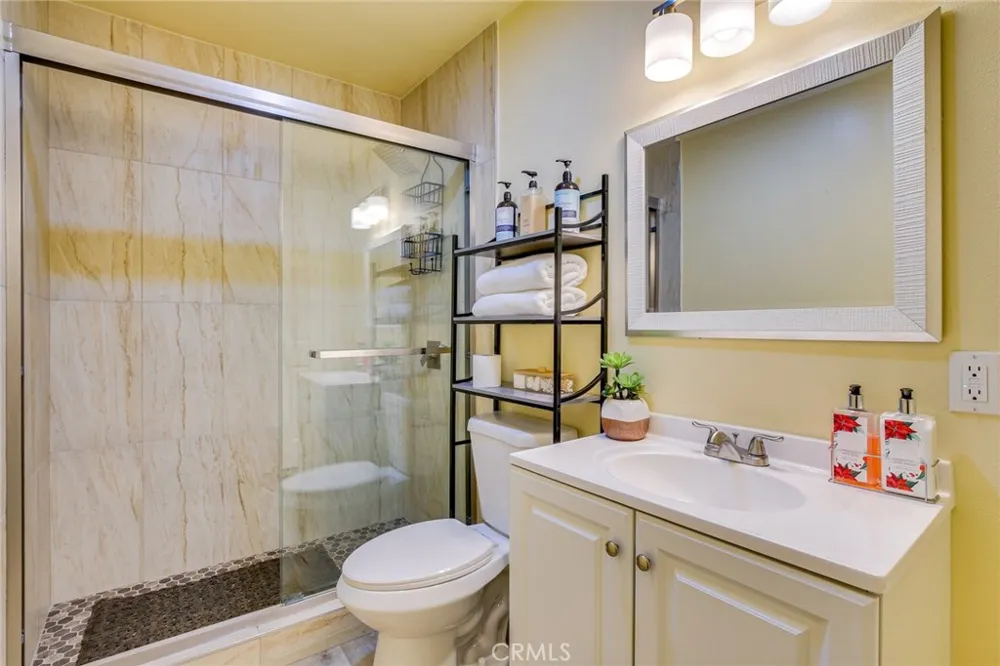 26131 Lake Forest Drive Twin Peaks, CA 92391