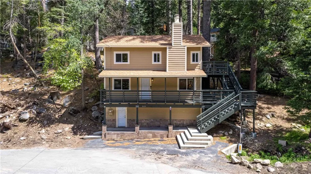 26131 Lake Forest Drive Twin Peaks, CA 92391