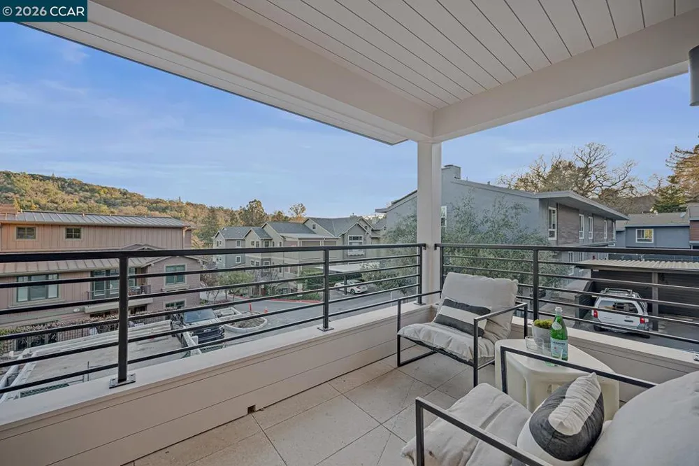 3742 Mt. Diablo Blvd #2A #WOODHAVEN 2A Lafayette, CA 94549