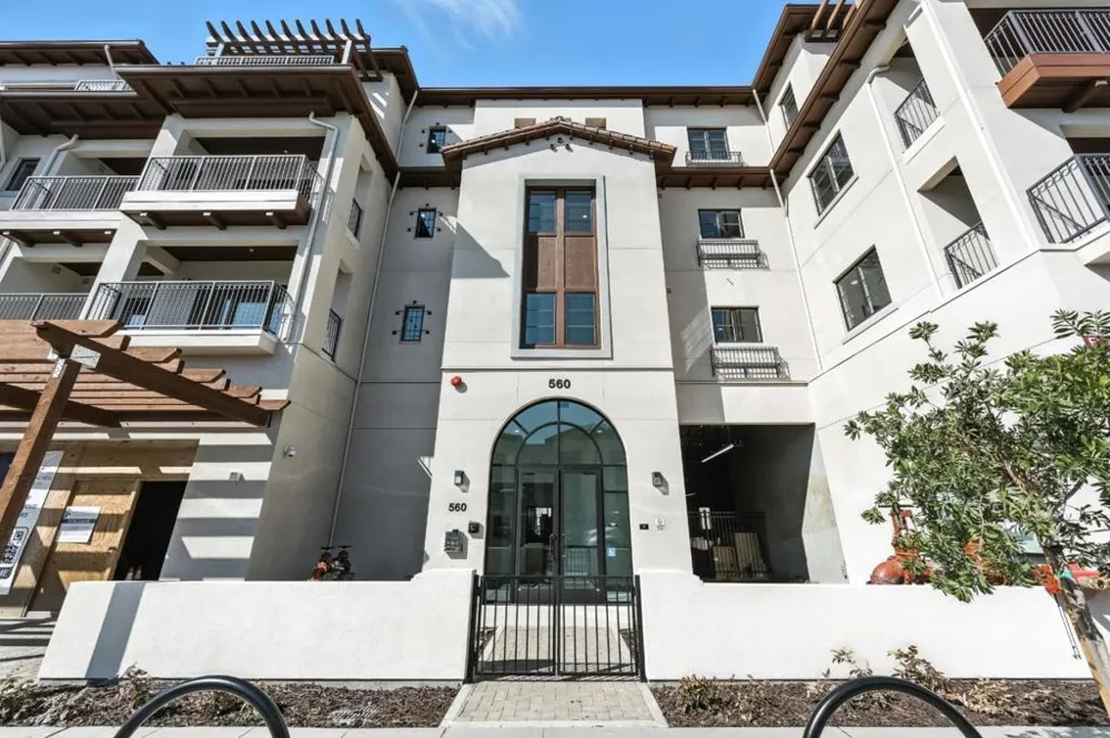 560 El Camino Real #206 San Carlos, CA 94070