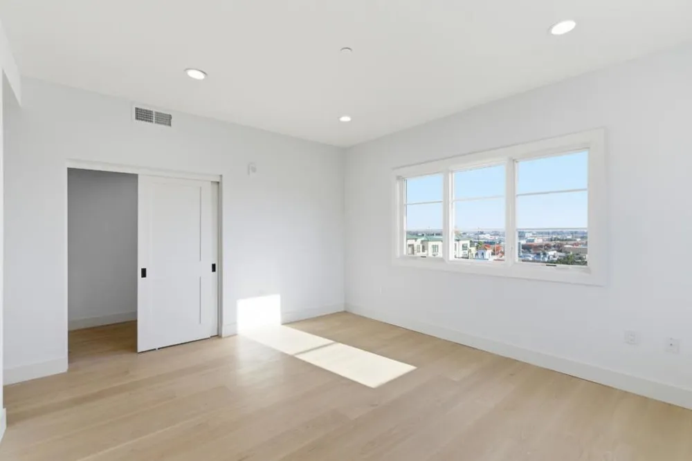 560 El Camino Real #206 San Carlos, CA 94070