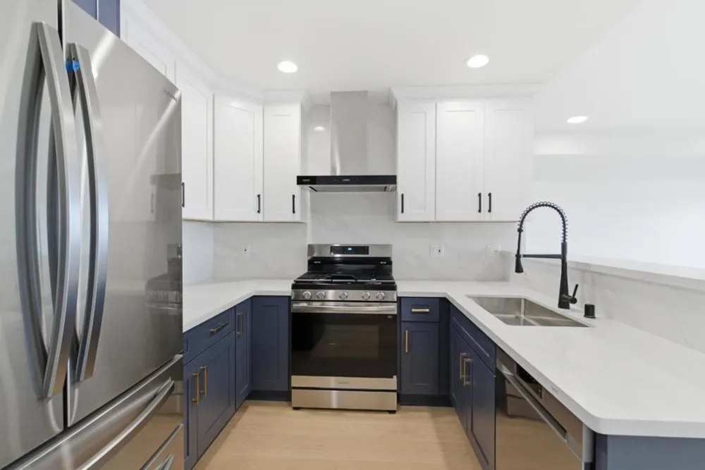 560 El Camino Real #206 San Carlos, CA 94070