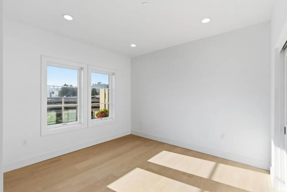 560 El Camino Real #206 San Carlos, CA 94070