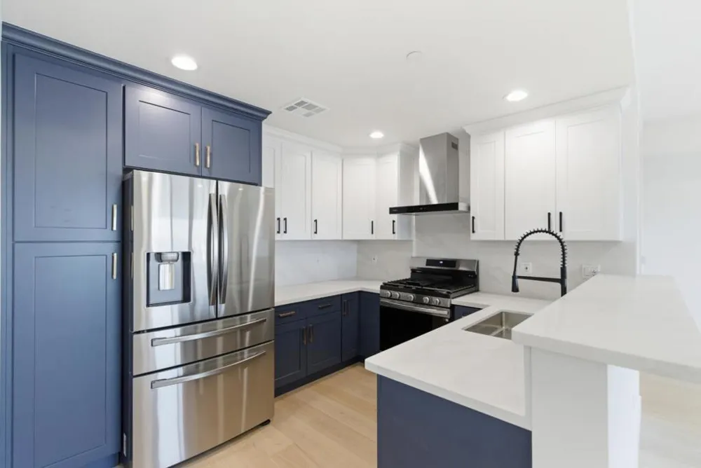560 El Camino Real #206 San Carlos, CA 94070