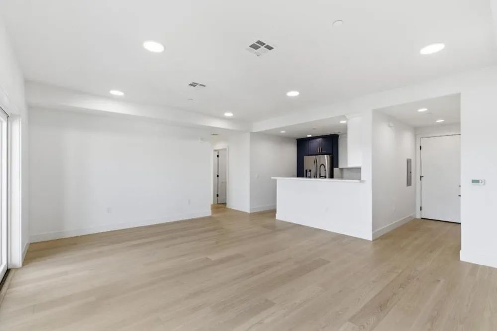 560 El Camino Real #206 San Carlos, CA 94070
