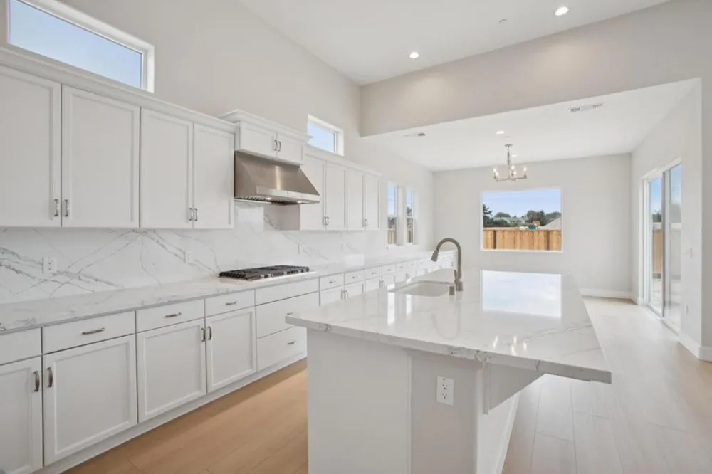 3090 Arroyo Drive Marina, CA 93933