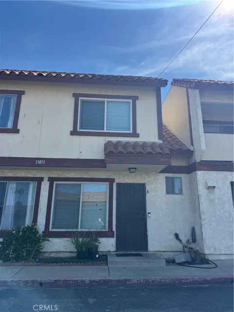 13851 Los Angeles #B