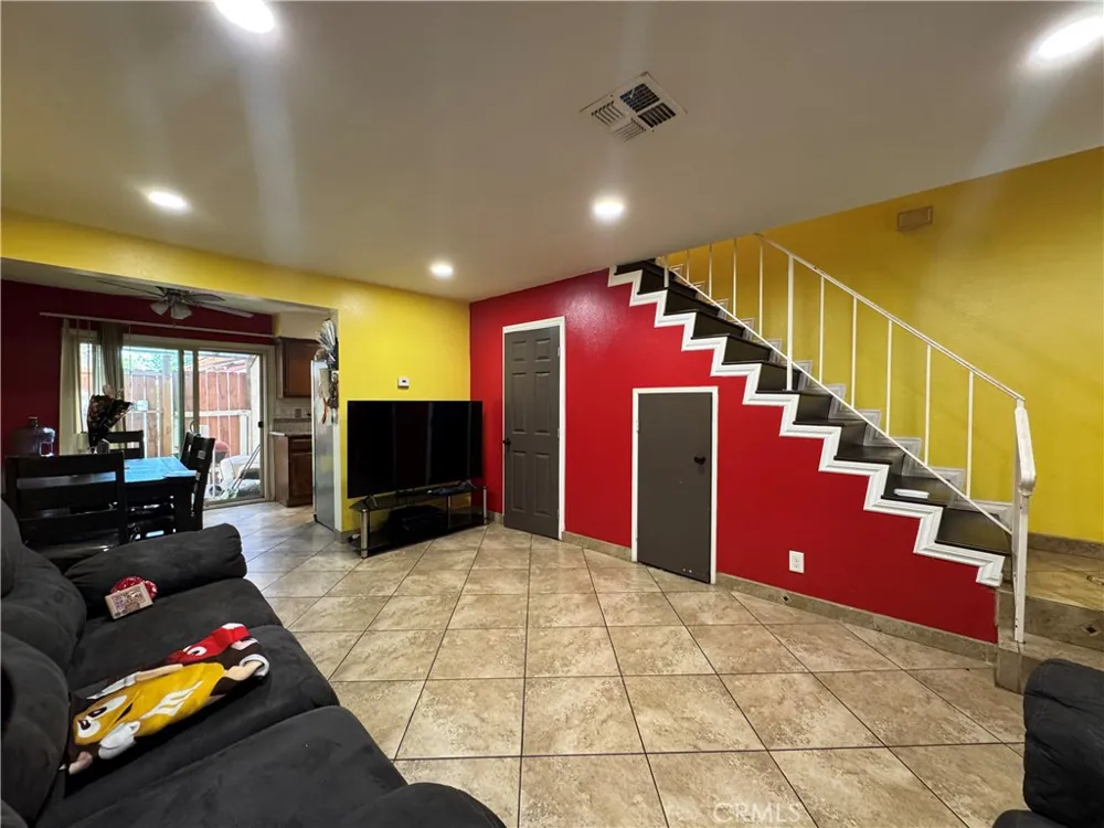 13851 Los Angeles #B Baldwin Park, CA 91706