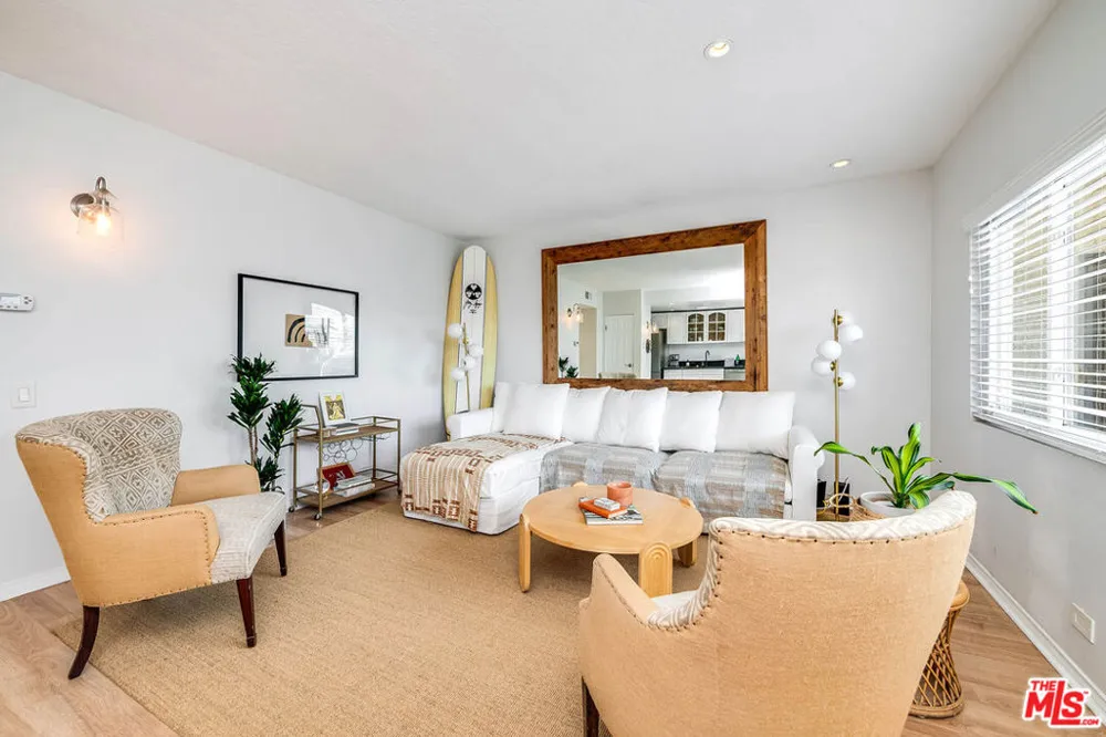445 Washington Boulevard #10 Marina del Rey, CA 90292