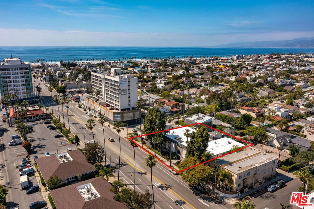 445 Washington Boulevard #10 Marina del Rey, CA 90292