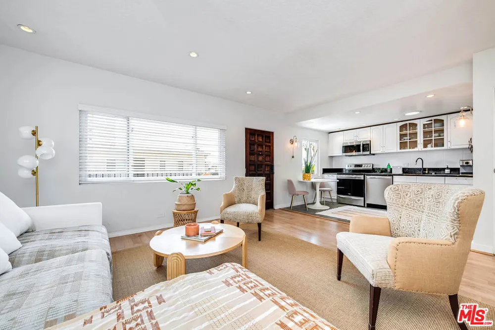 445 Washington Boulevard #10 Marina del Rey, CA 90292