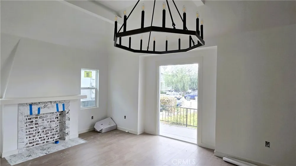 2187 E Villa Pasadena, CA 91107