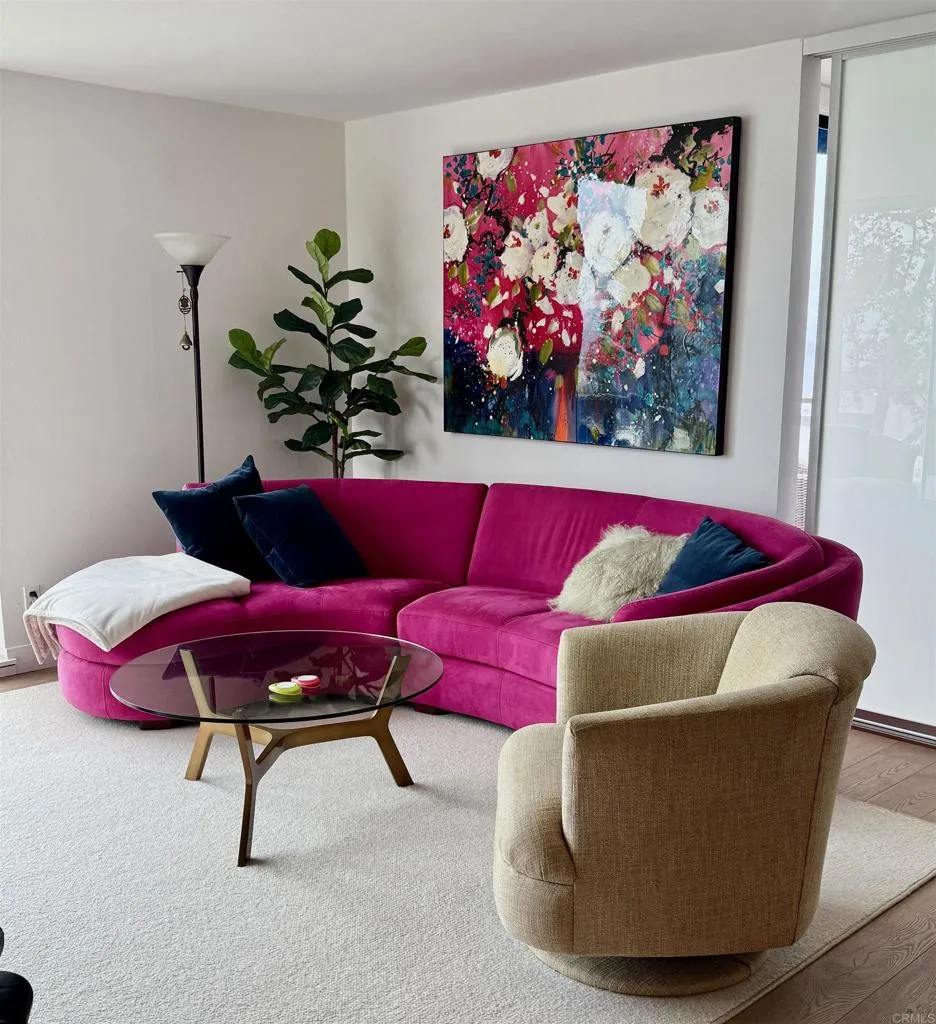 424 Stratford Court #A32 Del Mar, CA 92014