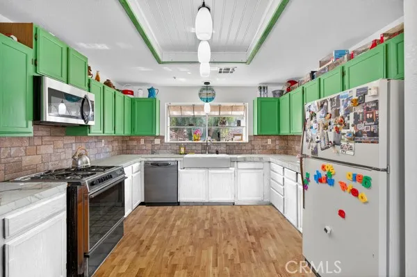34215 Simla Acton, CA 93510