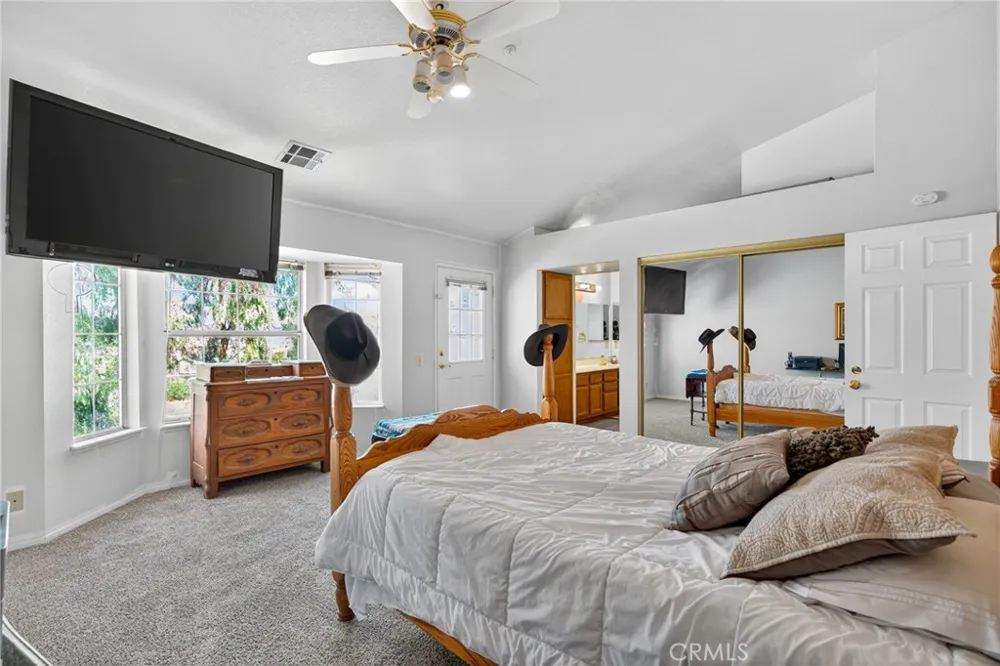 34215 Simla Acton, CA 93510