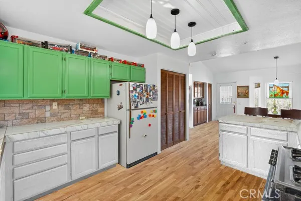 34215 Simla Acton, CA 93510